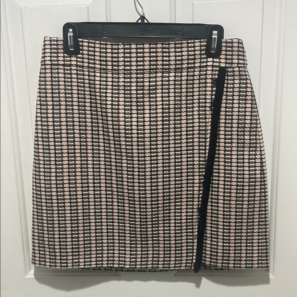 Chic Black and Pink Women's Skirt